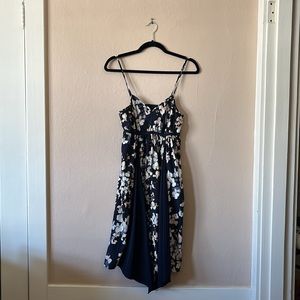 Simply Vera Wang Blue Floral Handkerchief Hem Spaghetti Strap Dress Pockets PXS